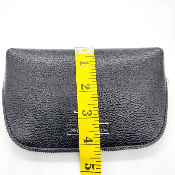 The White Company Exclusively for British Airways Black Mini Travel Pouch - Picture 8 of 10